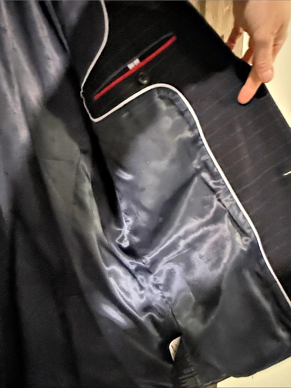 Tommy Hilfiger Navy Pinstripe Suit Jacket Blazer Black Large - Picture 6 of 8